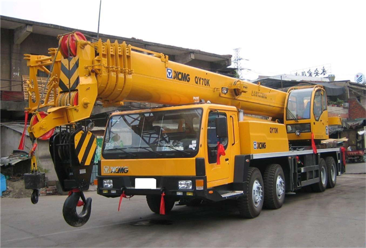 临夏市吊车出租选择重点