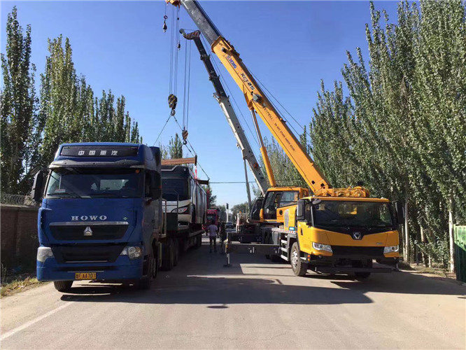 临夏市“省油又稳当”—— 吊车的 “智能节能” 技术